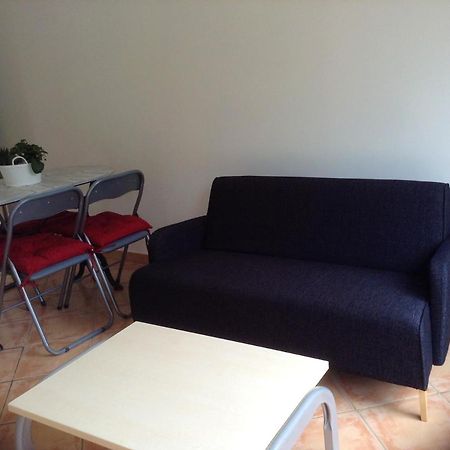 Charmant Appartement A Le Muy Avec Terrasse Et Jardin Exteriör bild